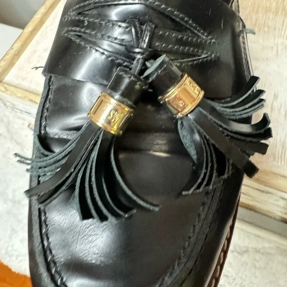 Stuart Weitzman Black Leather The Manila Tassel Slip On Loafers